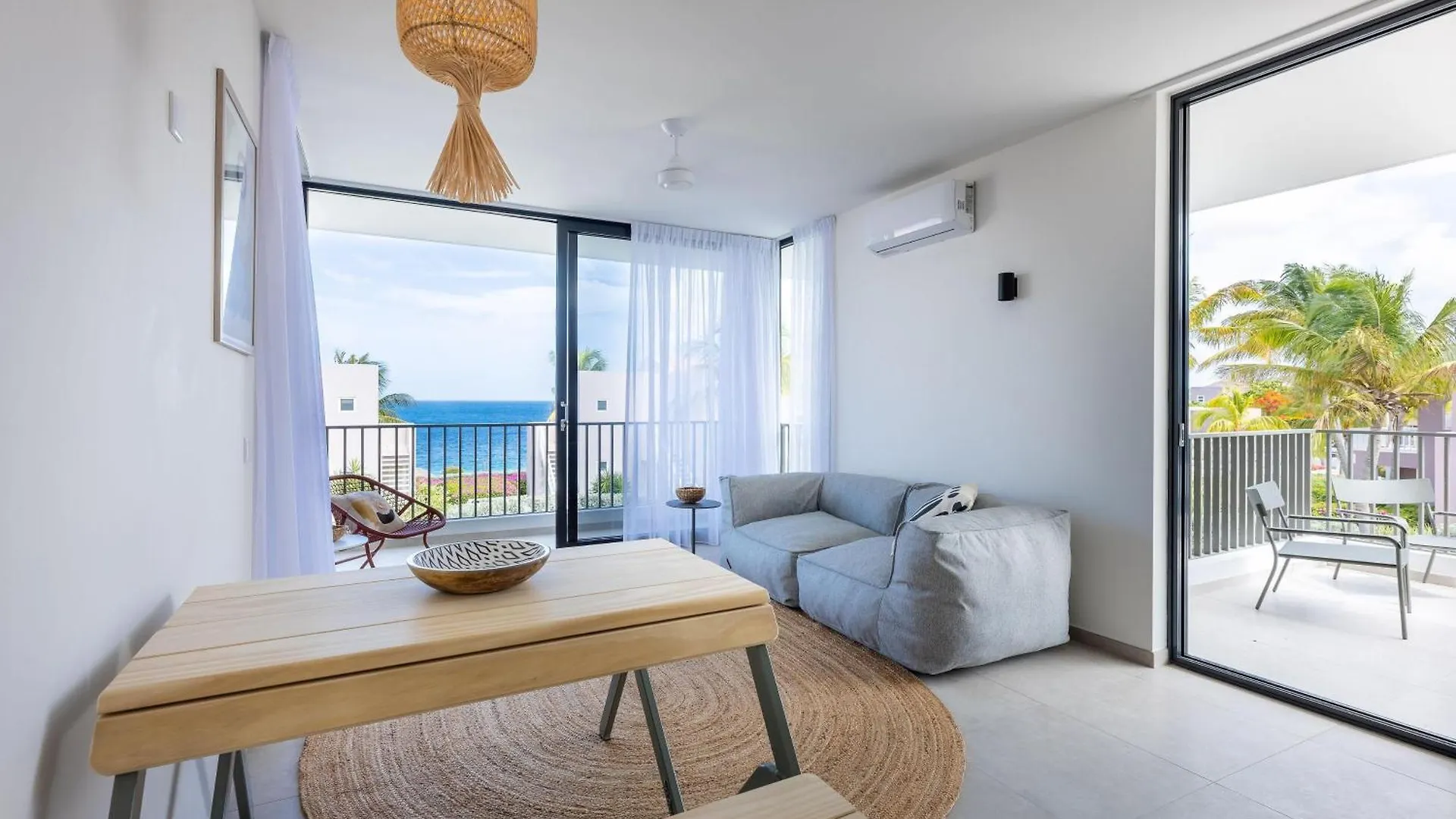 ****  Oasis Coral Estate Beach, Dive&Wellness Resort Willibrordus Curaçao