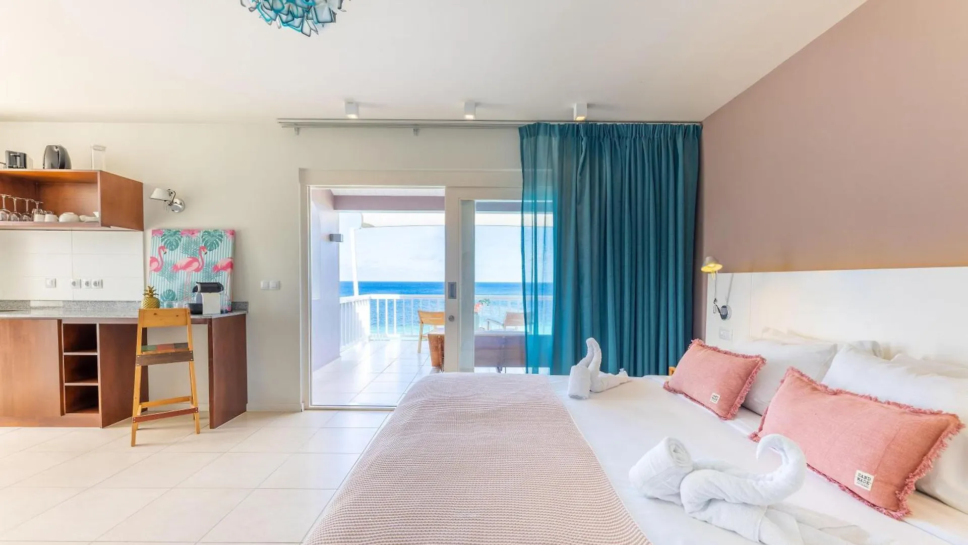 Coral Estate Luxury Resort Willibrordus