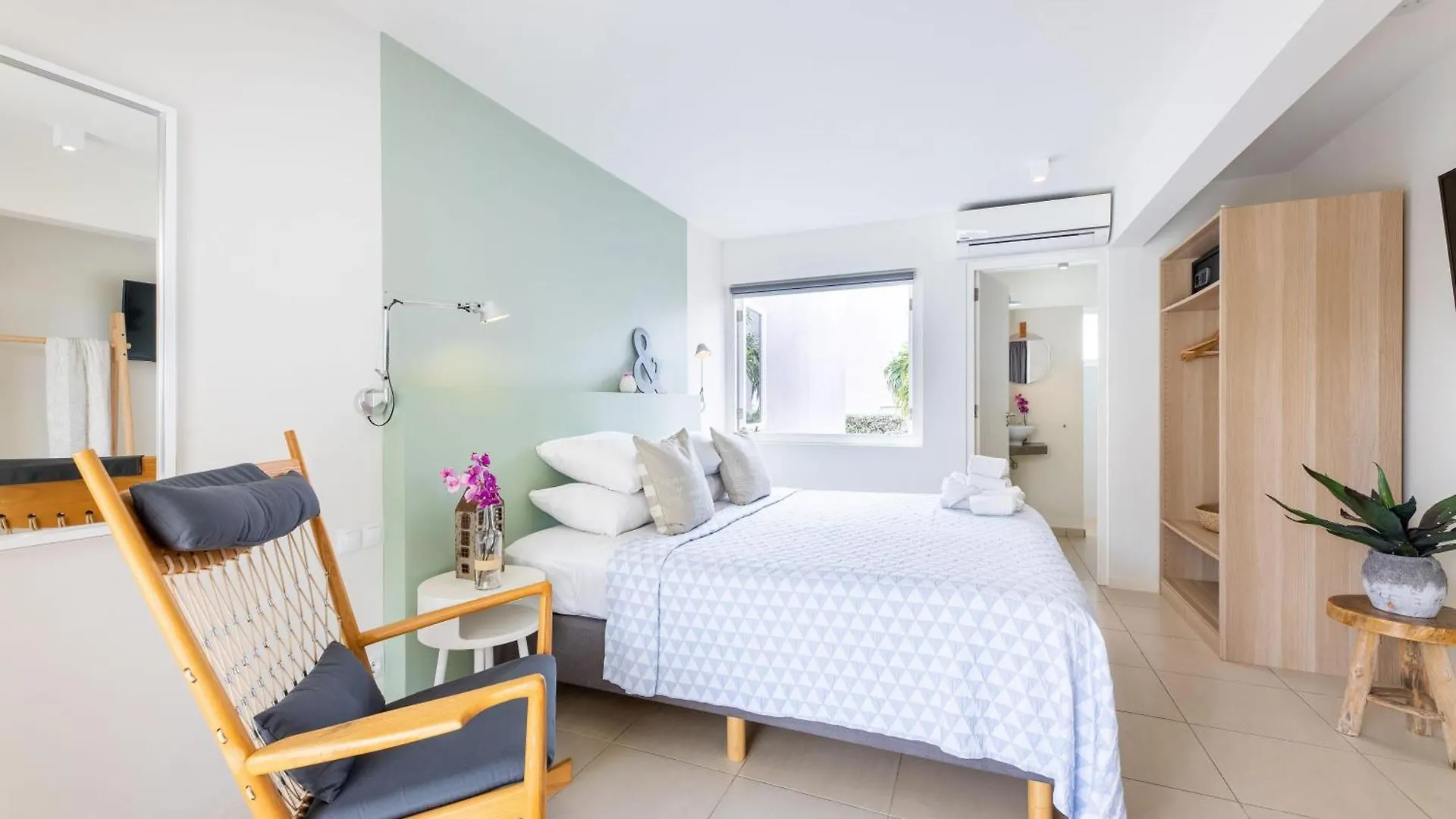 ****  Coral Estate Luxury Resort Willibrordus Curaçao
