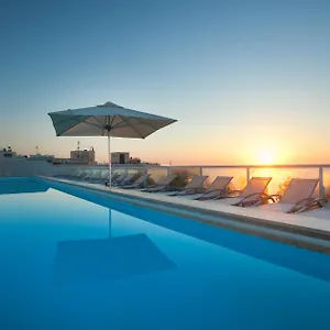 The George, Urban Boutique 4* San Ġiljan