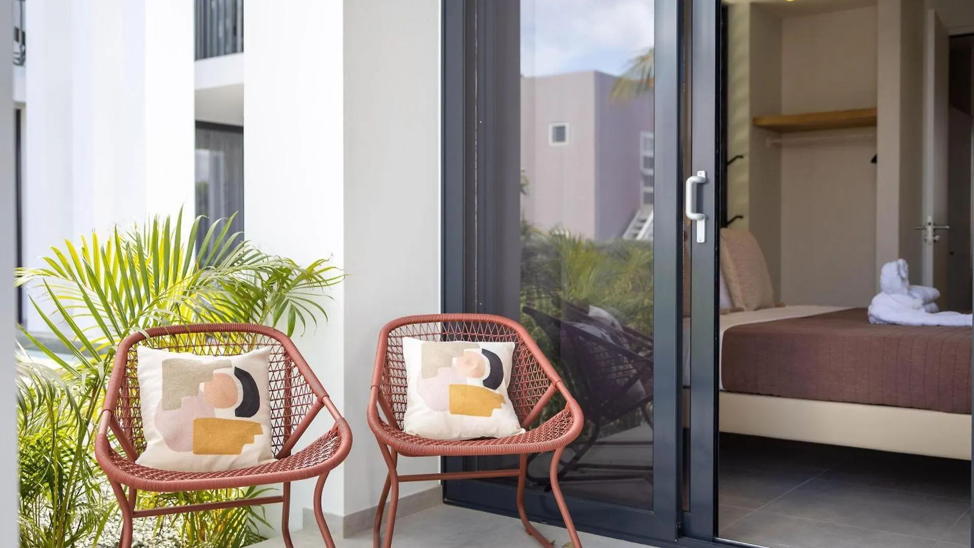 ****  Coral Estate Luxury Resort Willibrordus Curaçao
