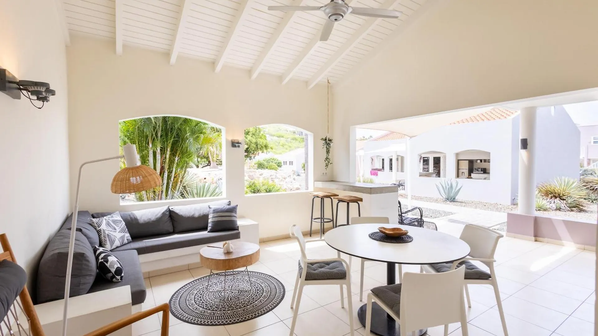 Coral Estate Luxury Resort Willibrordus
